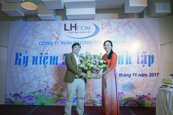 Công ty Loan Hà (LHcom) kỷ niệm 5 năm thành lập 